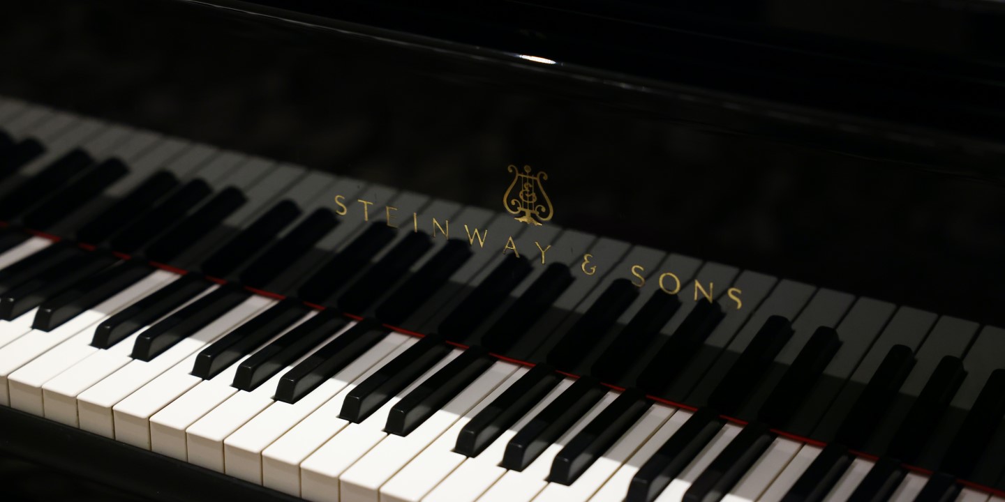 steinway piano