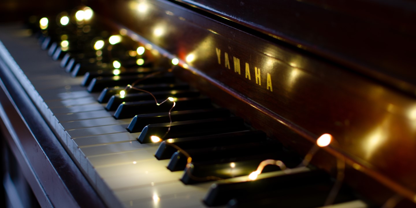 yamaha piano